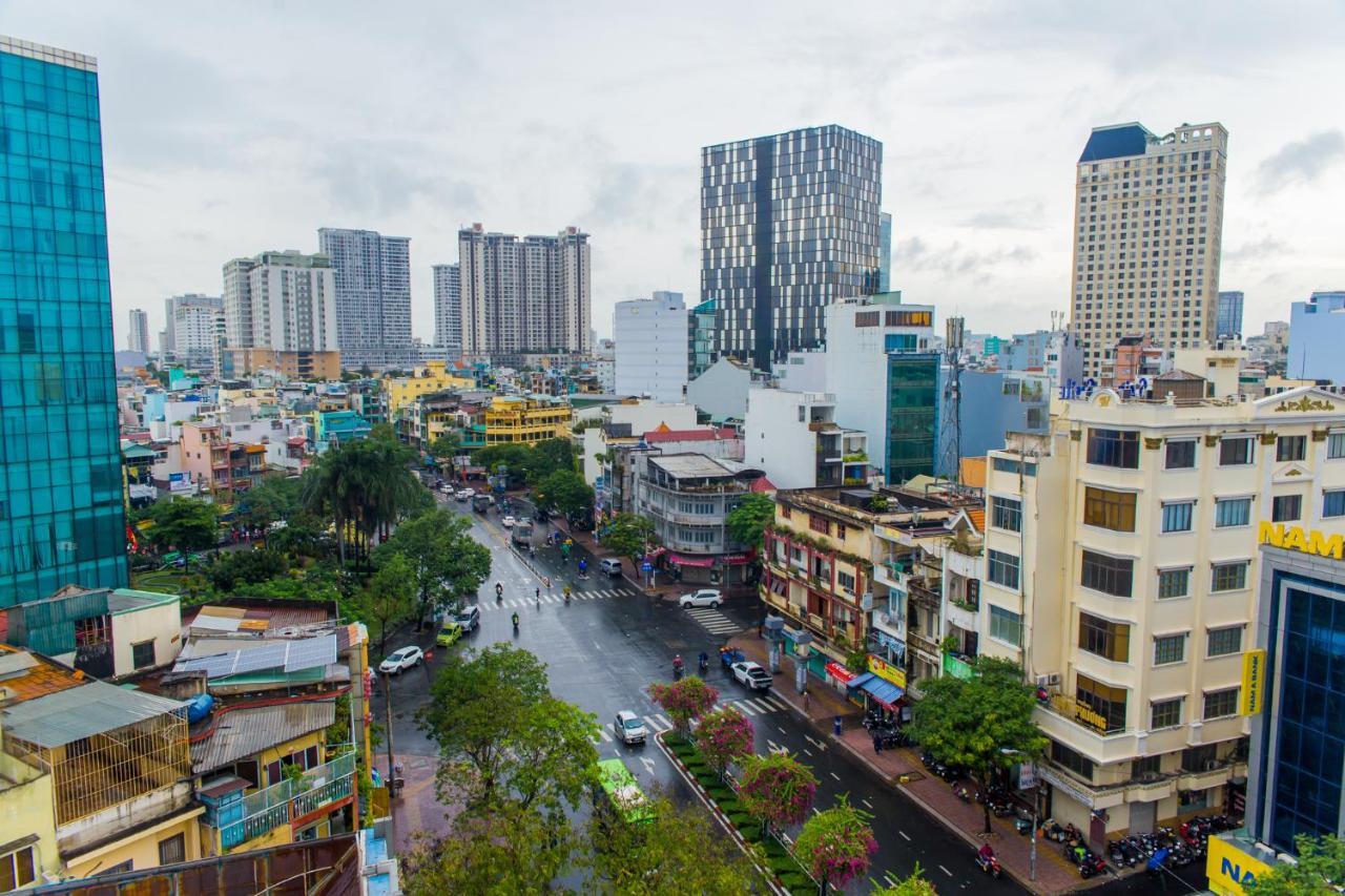 Hotel Kally Saigon ホーチミン市 エクステリア 写真
